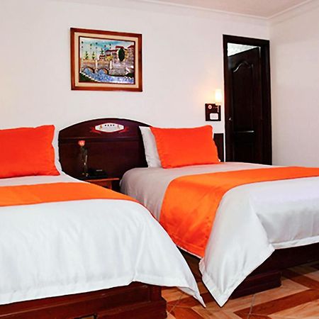 Hotel Plaza Victoria Ibarra Εξωτερικό φωτογραφία