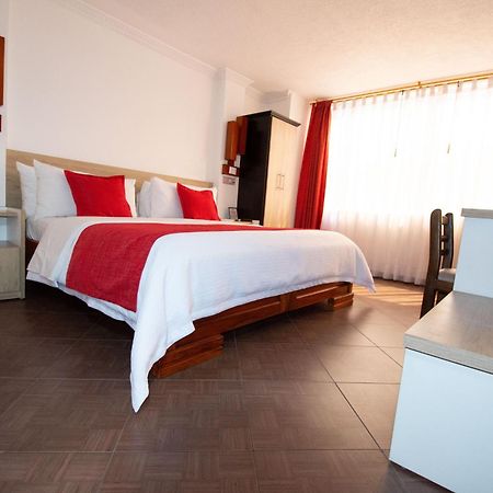 Hotel Plaza Victoria Ibarra Εξωτερικό φωτογραφία