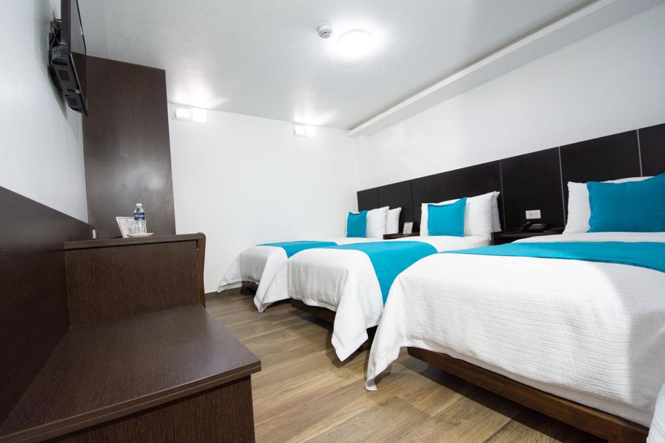 Hotel Plaza Victoria Ibarra Εξωτερικό φωτογραφία