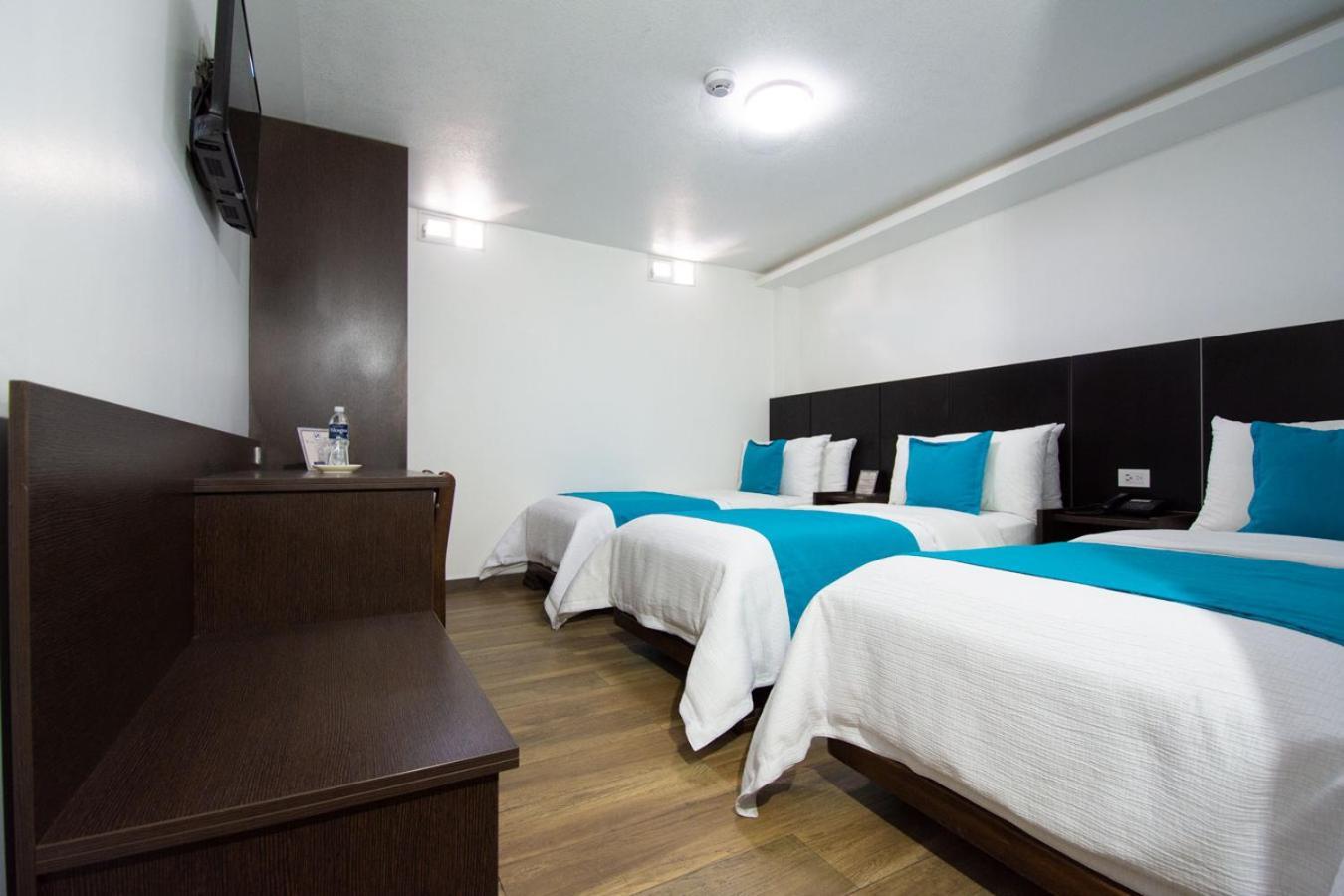Hotel Plaza Victoria Ibarra Εξωτερικό φωτογραφία